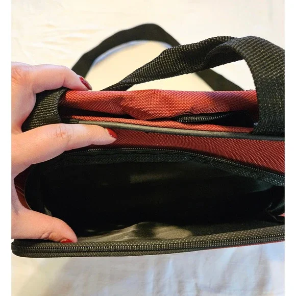 TAG Red Canvas Messenger Bag Shoulder Strap Carry On Travel Bag - Picture 2 of 4